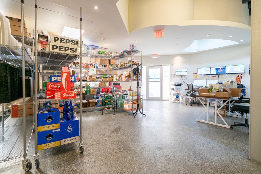 More Photos Of 72 NW 79th St, Miami Restaurant For Sale