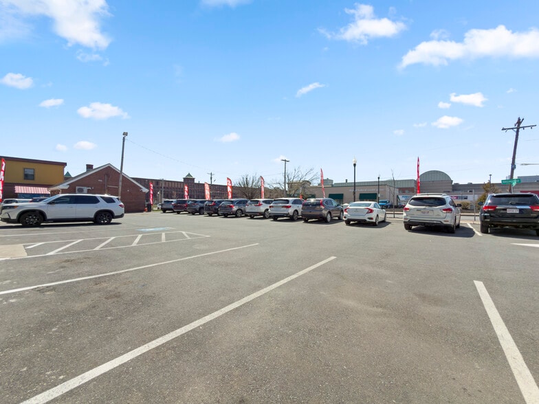 More Photos Of 42 Kirk St, Methuen General Retail For Sale