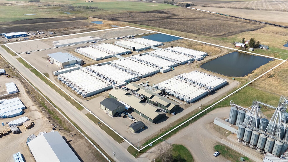 Primary Photo Of 6102 48 Av, Olds Manufacturing For Sale