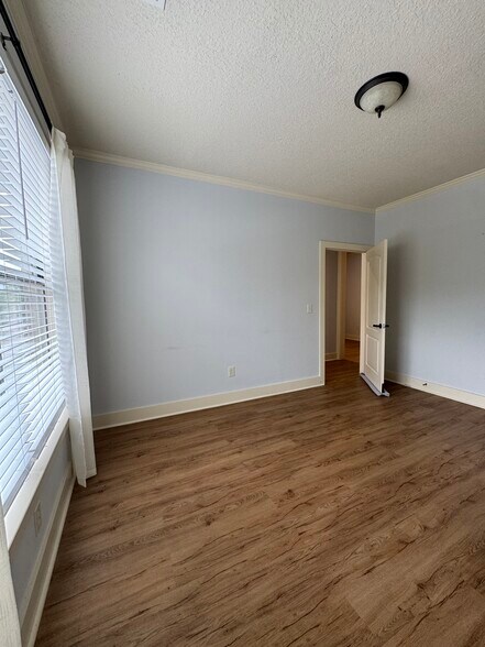 More Photos Of 5991 Parkway North Blvd, Cumming Office For Lease