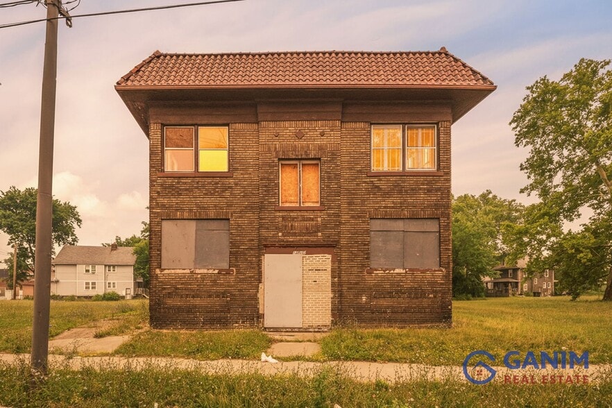 More Photos Of 13515 Saint Clair Ave, Cleveland Apartments For Sale