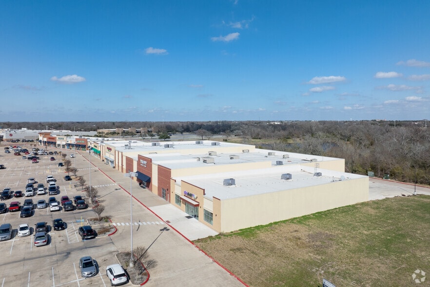 More Photos Of 3163 Wildflower dr, Bryan General Retail For Sale