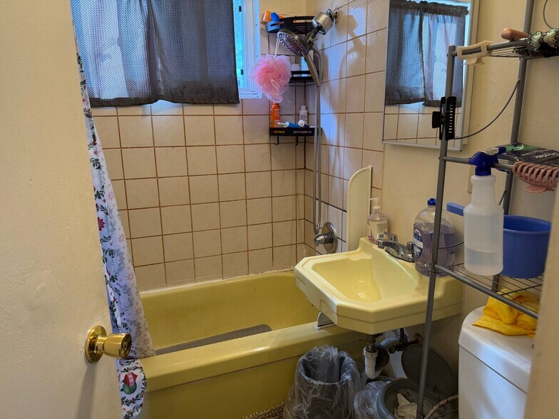 More Photos Of 525 Huntington Ave, San Bruno Apartments For Sale