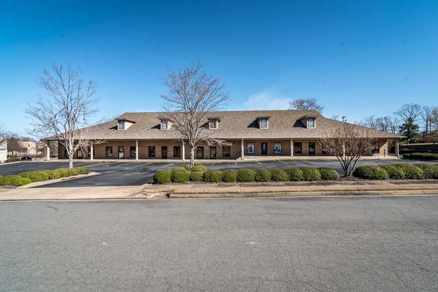 More Photos Of 11501 Huron Ln, Little Rock Medical For Lease