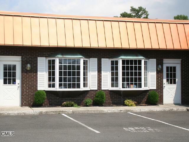 Primary Photo Of 3850 Main St, Bridgeport Office For Lease
