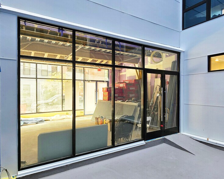 More Photos Of 613-619 S 24th St, Philadelphia Storefront Retail Residential For Lease