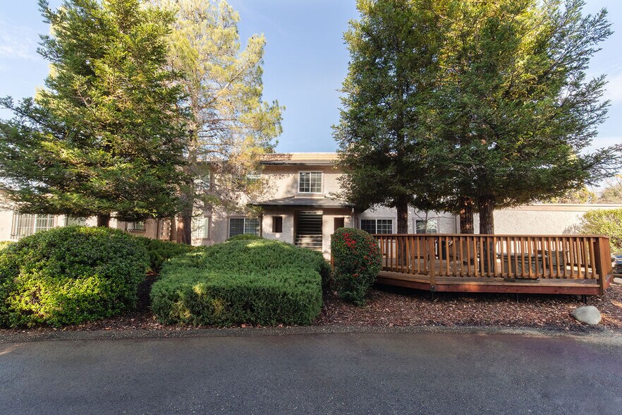 More Photos Of 2351 Victor Ave, Redding Apartments For Sale