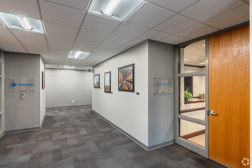 More Photos Of 150 Corporate Center Dr, Camp Hill Unknown For Lease