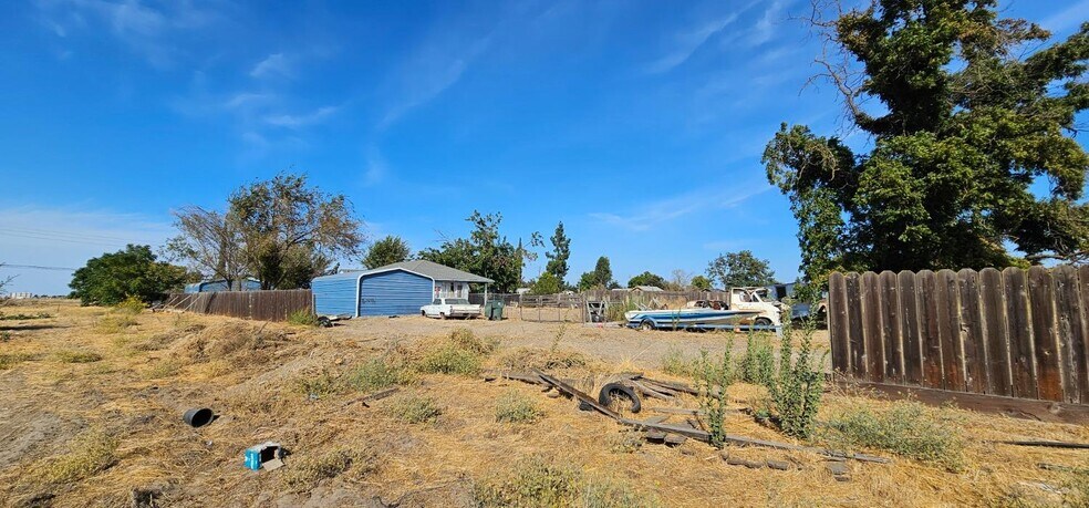 More Photos Of 2256 W Yosemite Ave, Manteca Specialty For Sale
