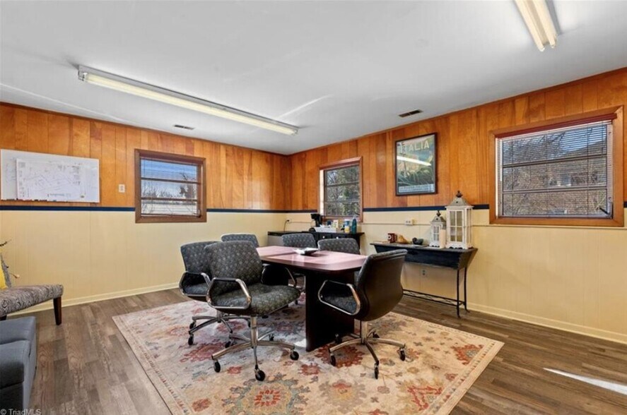 More Photos Of 1006 S Main St, Burlington Office For Sale