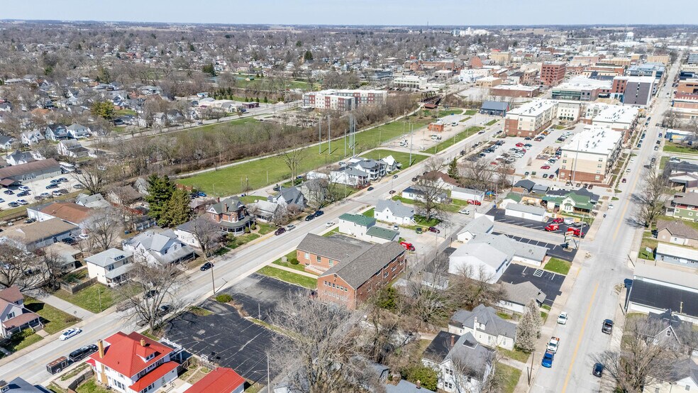 More Photos Of 618 S Main St, Kokomo Specialty For Sale