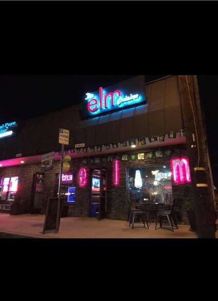 More Photos Of 44844 Elm Ave, Lancaster Freestanding For Sale