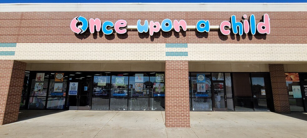 More Photos Of 3930-4000 Glade Rd, Colleyville Unknown For Lease