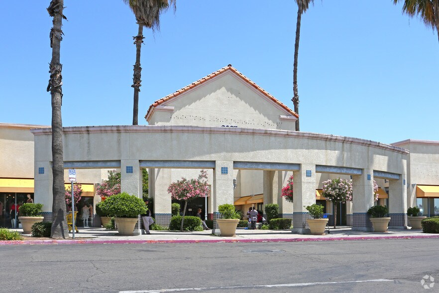 More Photos Of 2001-2295 W Cleveland Ave, Madera Unknown For Lease