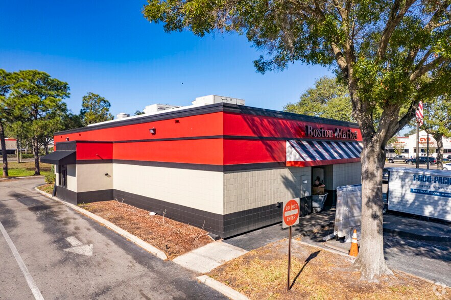 More Photos Of 5501 E Fowler Ave, Tampa Fast Food For Sale