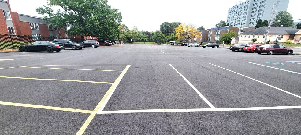 More Photos Of 302 N Empire Ct, Wilkes-Barre General Retail For Lease