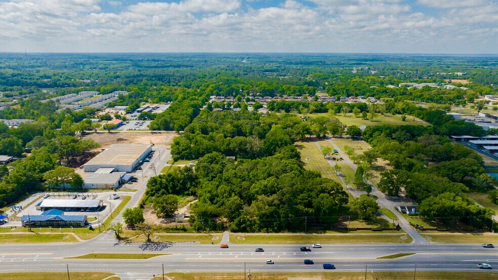 More Photos Of 1861 W Nine Mile Rd, Pensacola Land For Sale