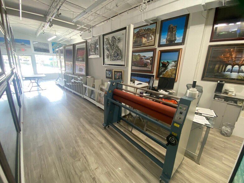 More Photos Of 601-625 SW 57th Ave, Miami Storefront Retail Office For Lease