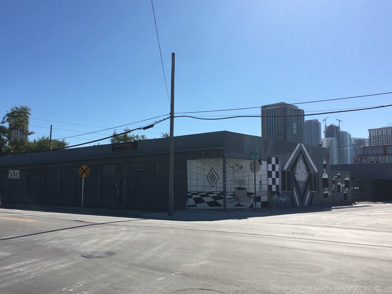 More Photos Of 22-32 NW 20th St, Miami General Retail For Sale