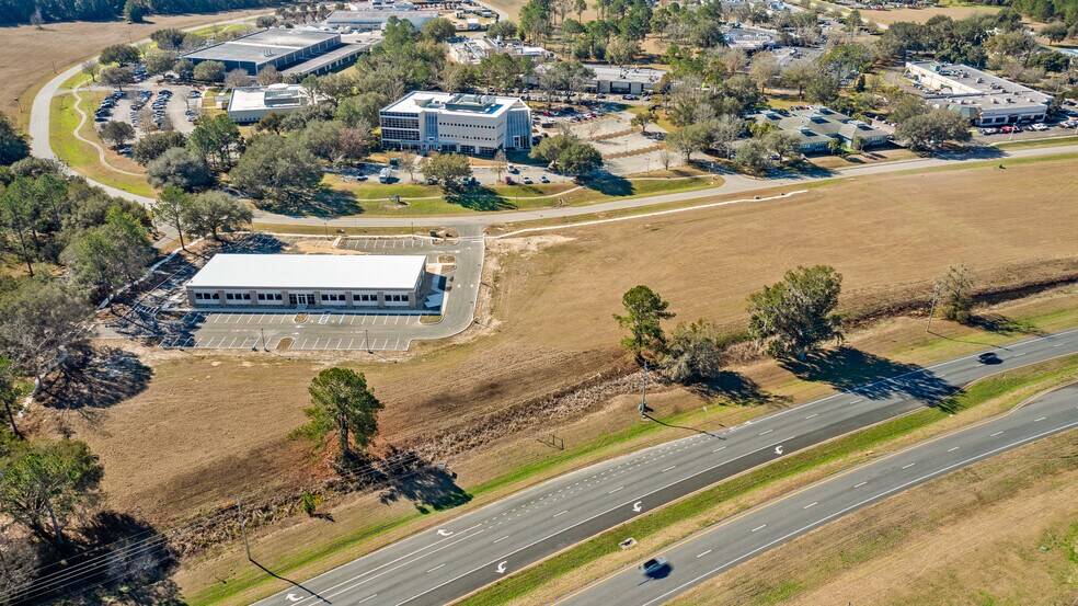 More Photos Of 11694 Research Dr, Alachua Medical For Lease