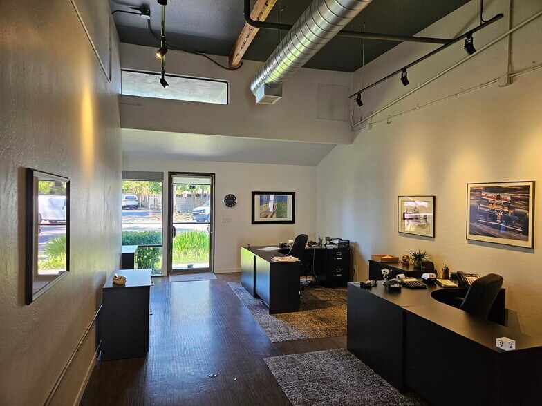 More Photos Of 14 Commercial Blvd, Novato Flex For Sale