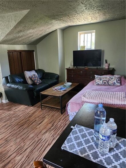 More Photos Of 2827 California Ave, Pittsburgh Storefront Retail Residential For Sale