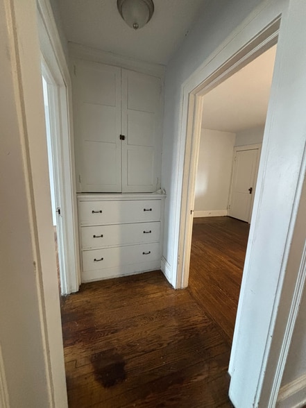 More Photos Of 603 Chestnut St, Coshocton Apartments For Sale