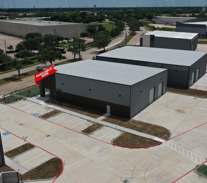 More Photos Of 13600 S Gessner Rd, Missouri City Unknown For Lease