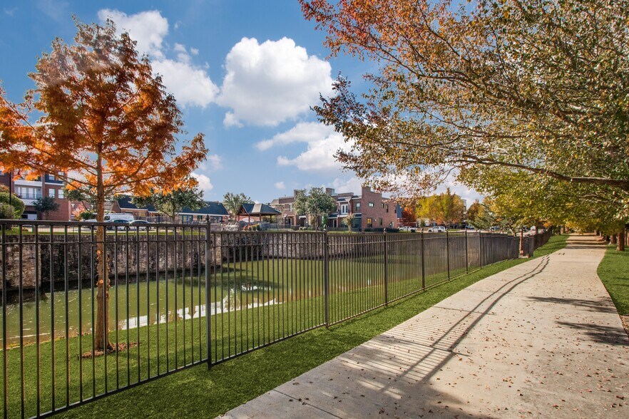 More Photos Of 120 Main St, Highland Village Apartments For Lease