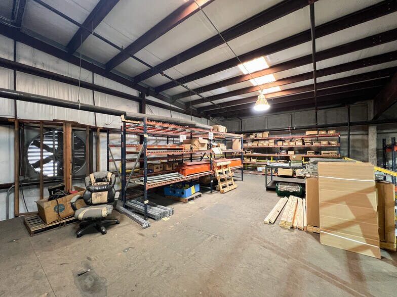 More Photos Of 520 Magnolia St, Houma Warehouse For Sale