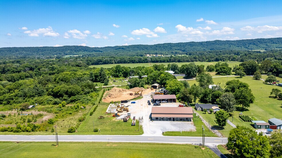 More Photos Of 10516 Highway 58, Ooltewah General Retail For Sale
