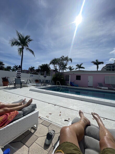 More Photos Of 100 Sandal Ln, Palm Beach Shores Apartments For Sale