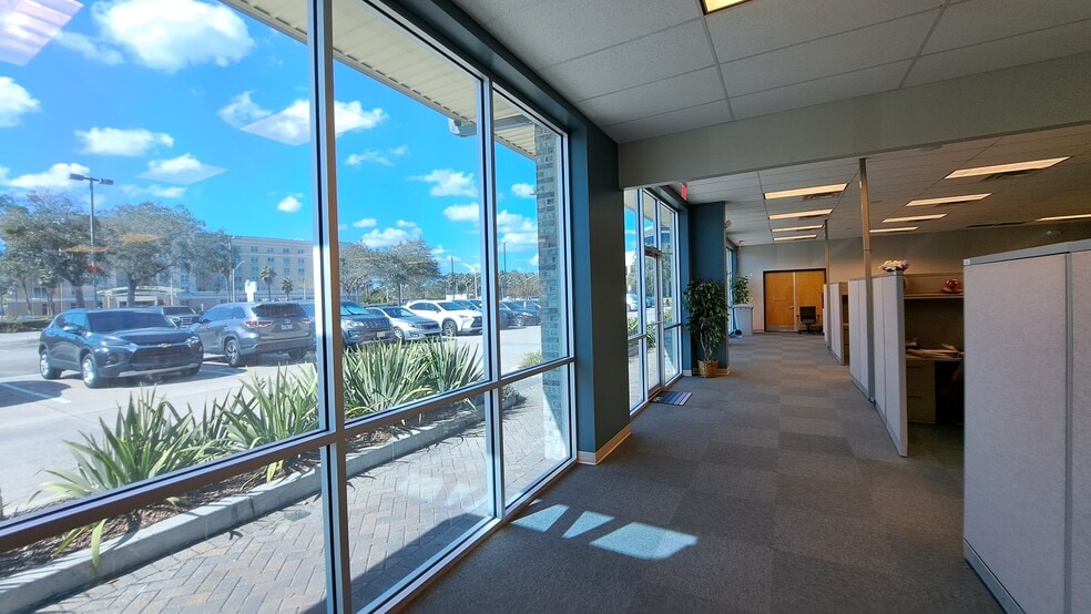 More Photos Of 705 Wells Rd, Orange Park Flex For Sale