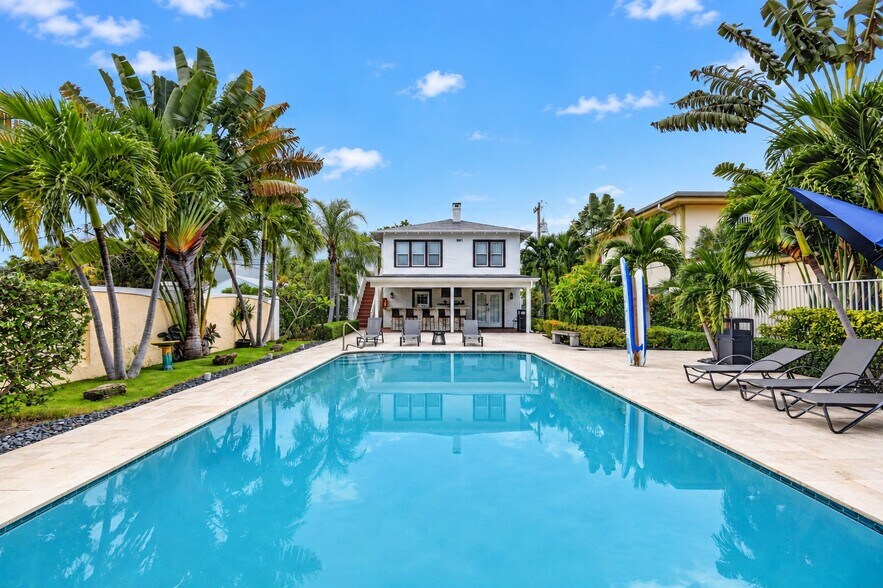 More Photos Of 905 N Federal Hwy, Lake Worth Beach Hotel For Sale