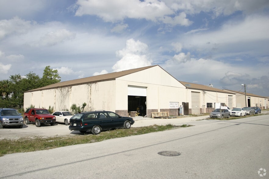 More Photos Of 7734 Industrial Rd, Melbourne Warehouse For Lease