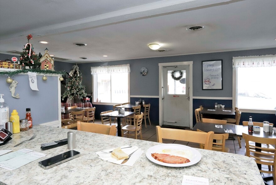 More Photos Of 116 Sconticut Neck Rd, Fairhaven Industrial For Sale