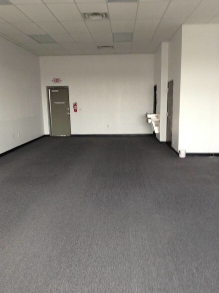 More Photos Of 2200 Joe Battle Blvd, El Paso Unknown For Lease