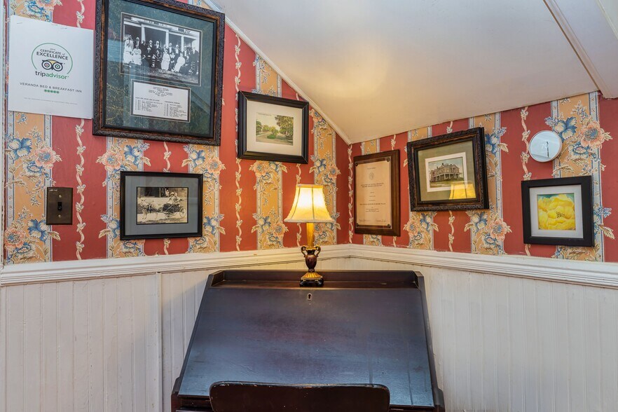 More Photos Of 252 Seavy St, Senoia Hospitality For Sale