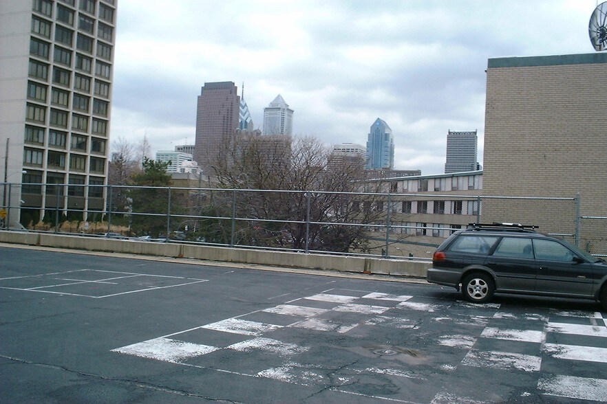 More Photos Of 2100 Spring Garden St, Philadelphia Schools For Lease