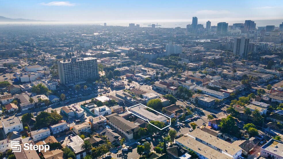 More Photos Of 1024 Cedar Ave, Long Beach Apartments For Sale