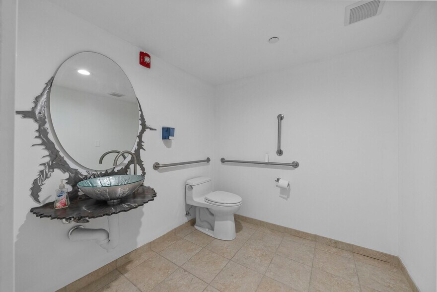 More Photos Of 354 Avenue C, Bayonne Freestanding For Sale