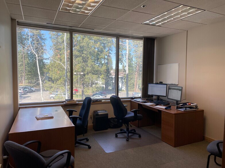More Photos Of 6500 N Mineral Dr, Coeur d'Alene Office For Sale