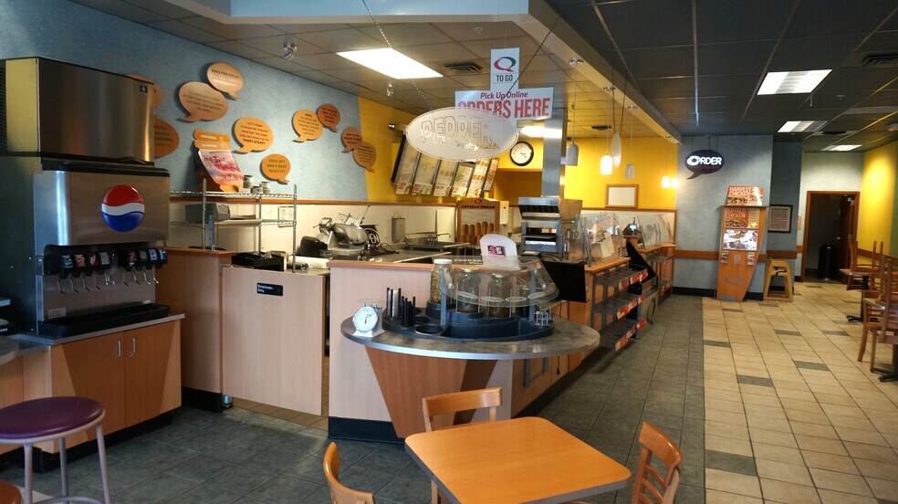 More Photos Of 801 W Davis St, Cle Elum Restaurant For Lease