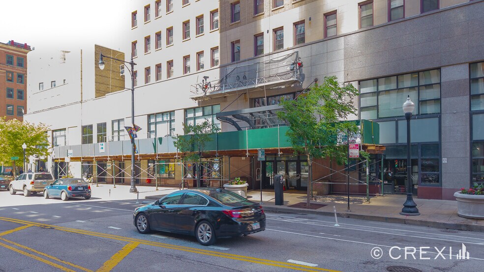 More Photos Of , Chicago Office For Sale