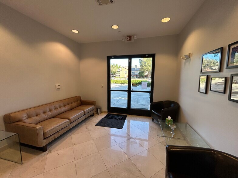 More Photos Of 4700 Dexter Dr, Plano Medical For Lease