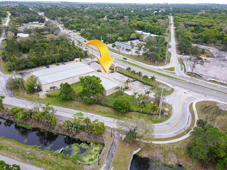 More Photos Of 5001-5009 Turnpike Feeder Rd, Fort Pierce General Retail For Sale