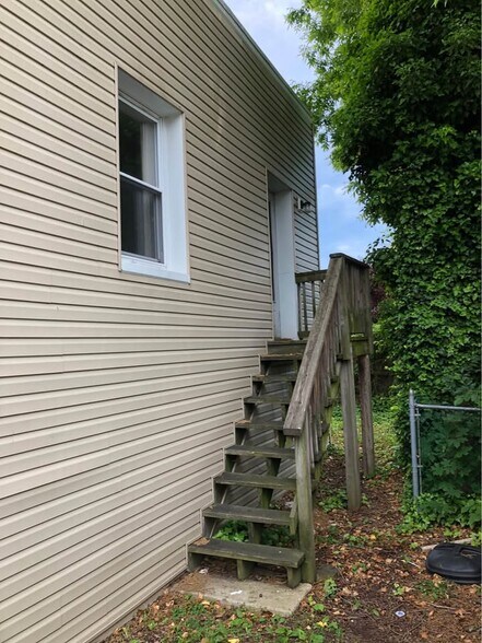 More Photos Of 480 Burnley Ln, Drexel Hill Apartments For Sale