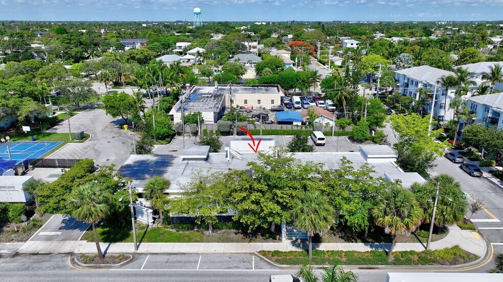 More Photos Of 402 SE 6th Ave, Delray Beach Medical For Sale