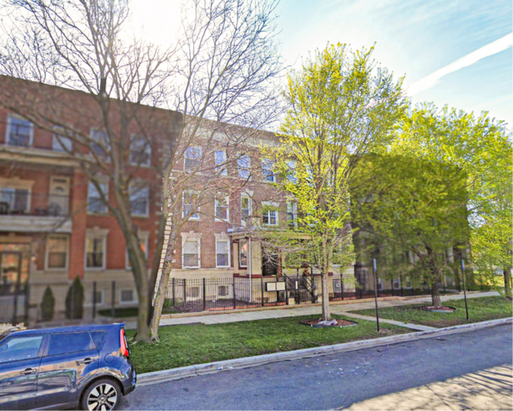 Primary Photo Of 4139 S Prairie Ave, Chicago Apartments For Sale