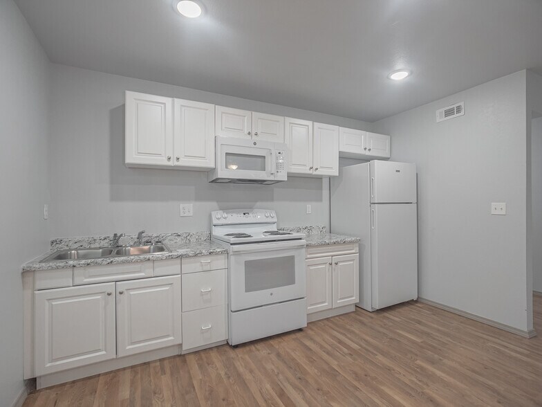 More Photos Of 3732 NW 23rd St, Oklahoma City Apartments For Sale